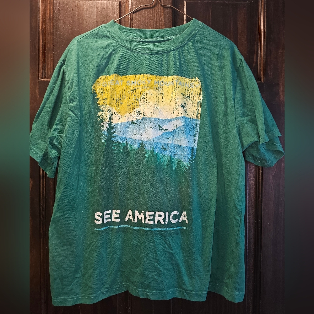 Green Great Smoky Mountains Graphic Short Sleeve Tee